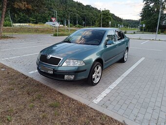Škoda Octavia 2 1,6 BENZÍN, 75 kw, 2007, 214.000 km Originál - 10