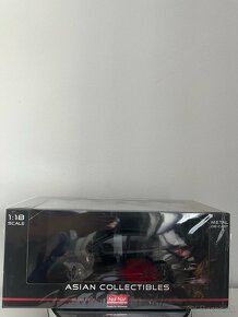 SUBARU zberatelsky model v mierke 1:18. - 10