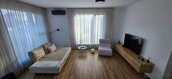 Luxusný zariadený 2 izbový byt Malinovo Tri vody - 10