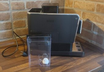 automaticky kavovar s mlynčekom na kávu - 10