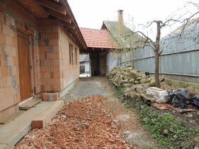 Predaj atypického rodinného domu,Badín, okr. Banská Bystrica - 10