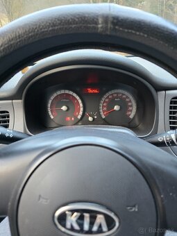 Kia Rio 2011 - 10