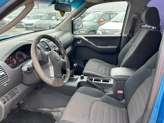 Nissan Navara DoubleCab 2.5D XE - 10