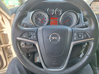 Opel Zafira Tourer 2.0 CDTi ECOTEC 130k Cosmo - 10