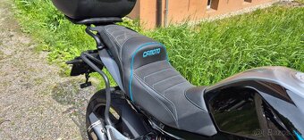 Predám CF MOTO 650 MT - 10