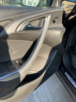 Opel astra J 1.7cdti ecoflex 81kW - 10