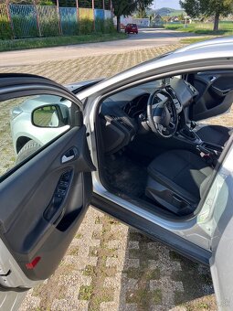 Ford Focus 1.5 TDCi 88kW, r. 2015, STK 7/2025 + zimné kolesá - 10