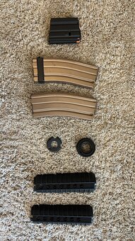Samonabíjacia guľovnica ANDERSON AM-15 14,5" M-LOK - 10