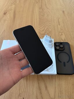 iPhone 15 Pro 256 gb Natural Titanium v záruke - 10