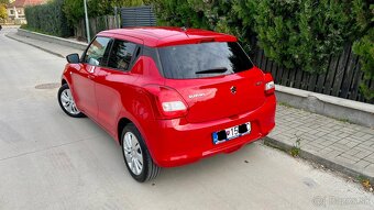 SUZUKI SWIFT 1.2 BENZIN 2018 LEN 35000KM PO 1 MAJITELKE - 10