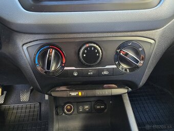 Hyundai i20 1.2i 16V Classic, Mesačne: 138€ - 10