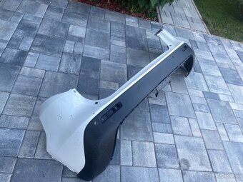 Suzuki Vitara 2019- - 10