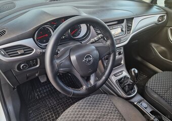 Opel Astra 1.4i Selection 74kW 5dv M5 SR voz - 10