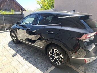 Kia Sportage 1.6 benzín 110 kw automat - 10