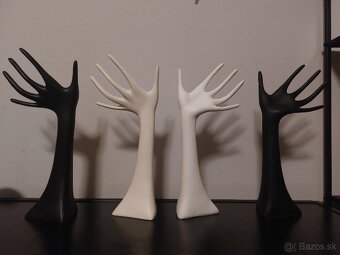 Ruka stojan na šperky - 10