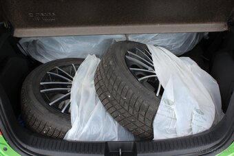 Mazda 2 / 1,6CD SPORTS-LINE / 70kW - 10