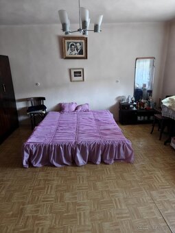 Dvojpodlažný rodinný dom na predaj - 10