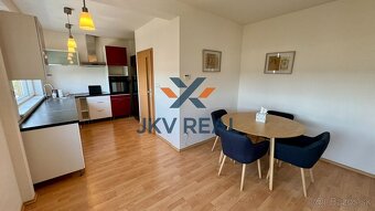 Zariadený 3-izbový mezonetový byt 83m2 +povala 17m2 - Senec - 10