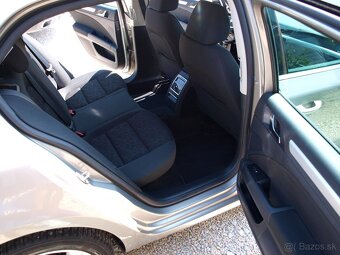 Škoda Superb 1.8 TSI Elegance - 10