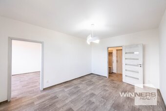 Ponúkame na prenájom nezariadený 2 izbový byt v Humennom - 10