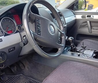 VW Touareg 2.5 TDI - 10