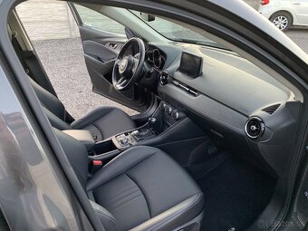 MAZDA CX-3 2.0 SKYACTIV REVOLUTION TOP AWD A/T F1 SR 4X4 - 10