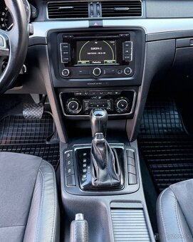 Škoda Superb 2.0 TDI 125 kW DSG - 10