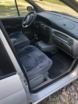 Ranault megane scenic - 10