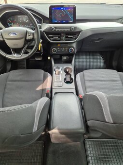 Predám Ford Focus Kombi 1.5 TDCi EcoBlue Active A/T - 10