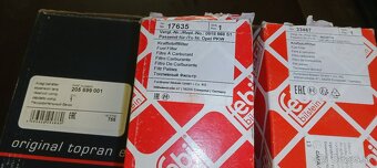 Vyrovnávacia nádobka chladiacej kvapaliny - 10