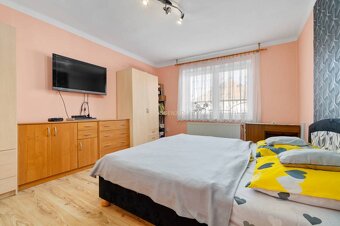 ASSENZIO - EXKLUZÍVNE - PREDAJ - 5 IZBOVÝ RODINNÝ DOM 157 M2 - 10