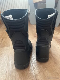 Dámske motorkárske oblečenie/výbava - 10