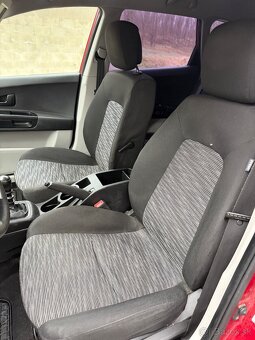 Kia ceed 1.6CRDi - 10