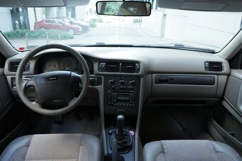 Volvo S70 2.0 I5 Classic - 128.000km - Diplomatická výbava - 10