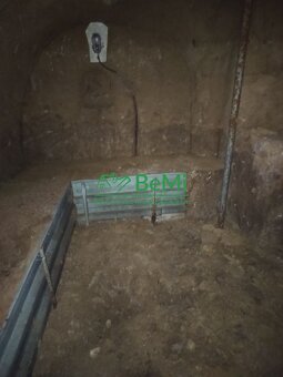 023-13-PAMA Viničný domček s pozemkom tiché miesto pri obci - 10