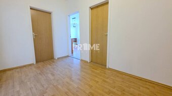 Pekný 3i byt, 3 X NEPRIECHODNÁ IZBA, LOGGIA, Furdekova ulica - 10