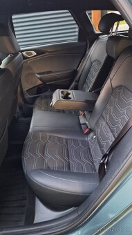 Kia CEED SW 1,5 T-GDI M6 SPORT - 10