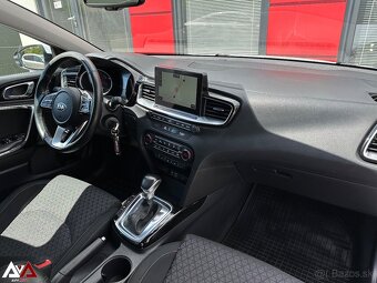 Kia Ceed SW 1.6 CRDi A/T Gold, Pôvodný lak, Navi, SR - 10