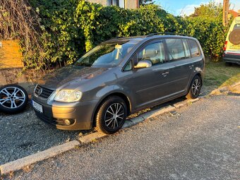 VOLSKWAGEN TOURAN 2.0 TDI - 10