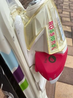 Dievčenské zjazdové lyže Rossignol+palice - 10