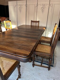 Starožitný celodrevený príborník, stôl 6 stoličiek - 10