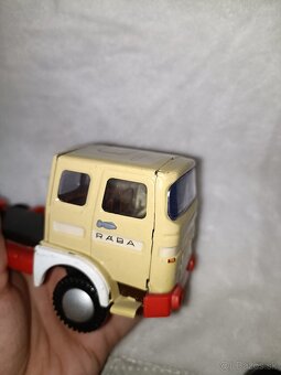 Retro autá na diely - 10