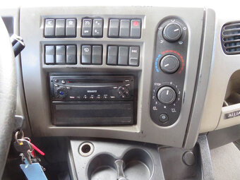 RENAULT MIDLUM 240,PALFINGER HYDR. RUKA,TANK 200L - 10