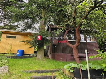 Ponúkame 3 pozemky, 3 chatky, možnosť výstavby domu, Bartošo - 10