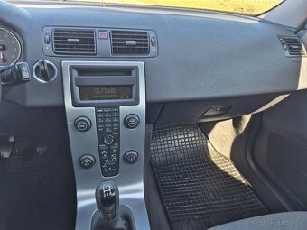 Volvo C30 1.6 Benzín - 10