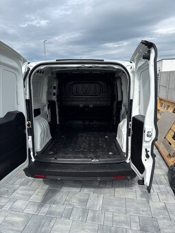FIAT Doblo Cargo 1.4 LPG 2017 | 60 700 km | DPH - 10