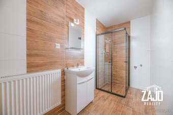 Štýlový 3-izb. mezonet po rekonštrukcii Nové Mesto nad V. - 10