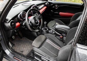 Mini John Cooper Works, 170kW (2016) - 10