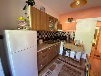 RK EXPRES- na predaj 4 izbový byt v Handlovej. - 10