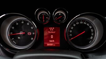 Opel Zafira Tourer 1.4 Benzín + LPG - 10